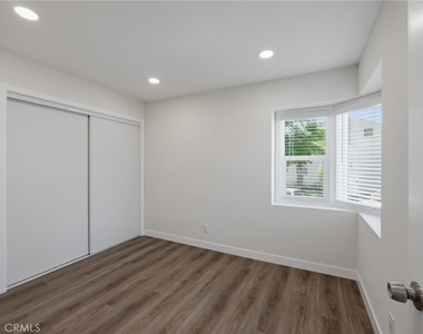 104 N Atlantic - Photo Thumbnail 12