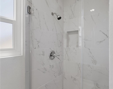 104 N Atlantic - Photo Thumbnail 9
