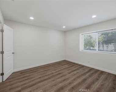 104 N Atlantic - Photo Thumbnail 13
