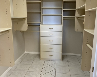 8031 Joan Cir - Photo Thumbnail 33