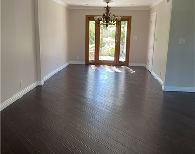 8031 Joan Cir - Photo Thumbnail 5