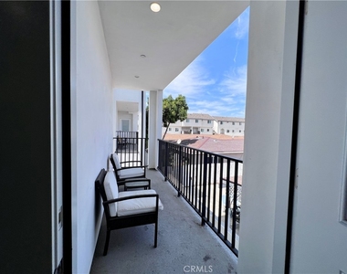 13927 Chadron Ave - Photo Thumbnail 13