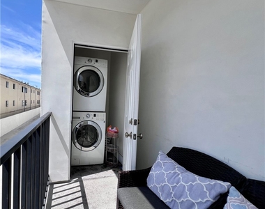 13927 Chadron Ave - Photo Thumbnail 11