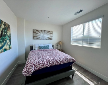 13927 Chadron Ave - Photo Thumbnail 17