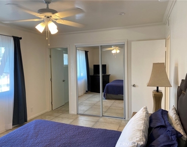 1107 Buena Vista - Photo Thumbnail 15