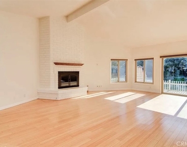 7966 Moonmist Circle - Photo Thumbnail 5