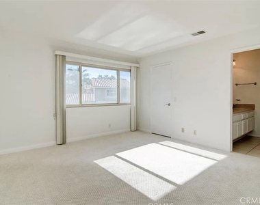 7966 Moonmist Circle - Photo Thumbnail 9
