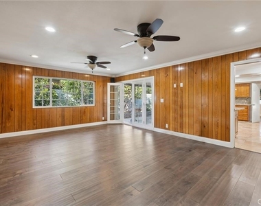17511 Sherbrook - Photo Thumbnail 12