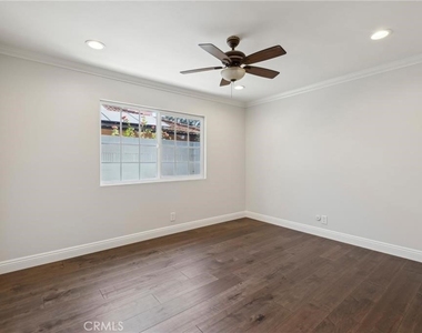 17511 Sherbrook - Photo Thumbnail 19