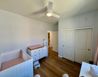632 Moss Way - Photo Thumbnail 16