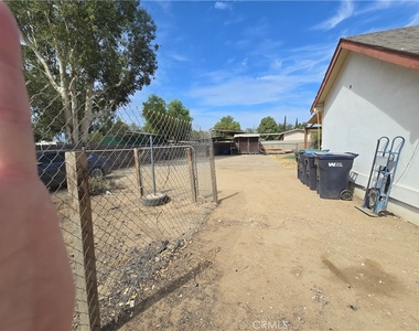 4728 Hillside - Photo Thumbnail 25