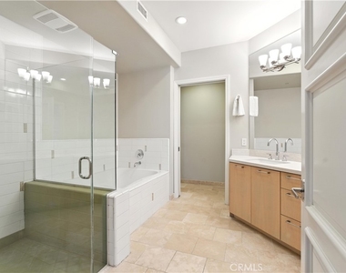403 Caruso - Photo Thumbnail 18