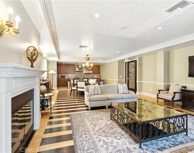 403 Caruso - Photo Thumbnail 30