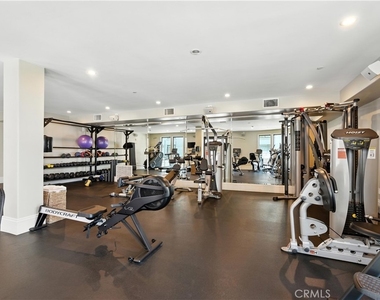403 Caruso - Photo Thumbnail 28