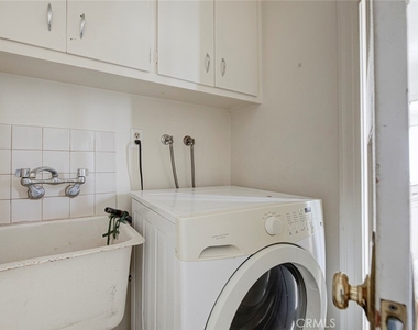 10733 Louise Avenue - Photo Thumbnail 13