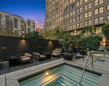 460 S Spring - Photo Thumbnail 6