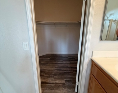 27932 John F Kennedy Drive - Photo Thumbnail 14