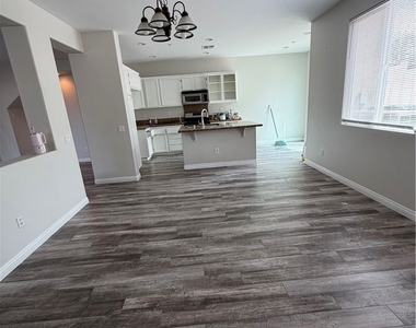 27932 John F Kennedy Drive - Photo Thumbnail 7