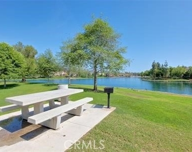 4 Via Solaz - Photo Thumbnail 25