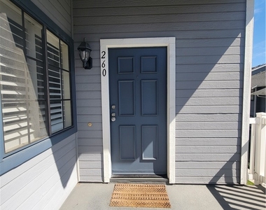 260 Evergreen Court - Photo Thumbnail 1