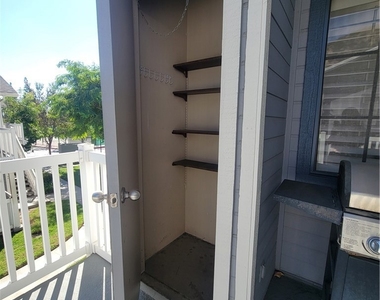 260 Evergreen Court - Photo Thumbnail 12