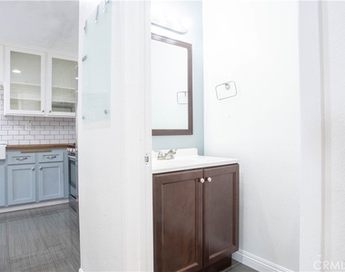 1216 S Cypress - Photo Thumbnail 9