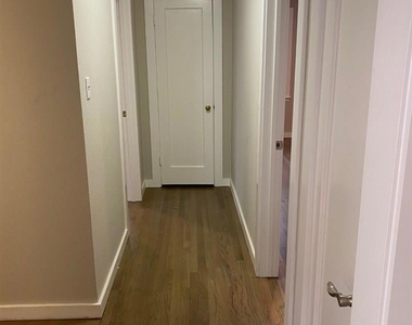105 Roberta Ave - Photo Thumbnail 11