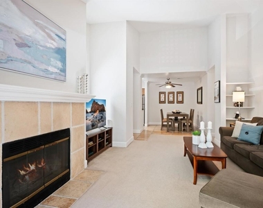 332 Eastridge Dr - Photo Thumbnail 10