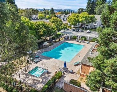 332 Eastridge Dr - Photo Thumbnail 40