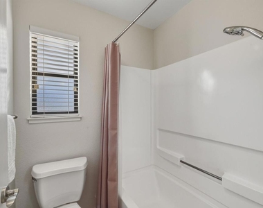 332 Eastridge Dr - Photo Thumbnail 28
