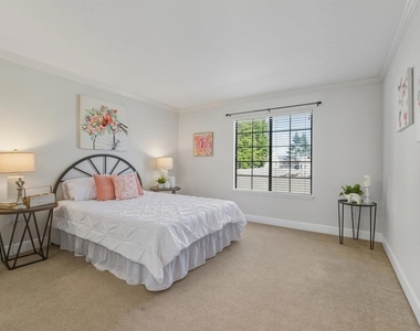 332 Eastridge Dr - Photo Thumbnail 29