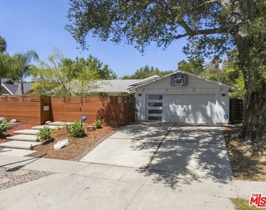23023 Gainford Street - Photo Thumbnail 31