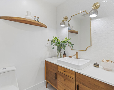 23023 Gainford Street - Photo Thumbnail 27