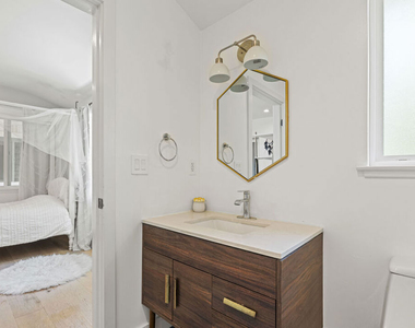 23023 Gainford Street - Photo Thumbnail 28