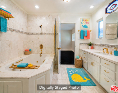 4645 Petit Avenue - Photo Thumbnail 11