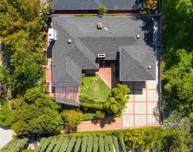 4645 Petit Avenue - Photo Thumbnail 30