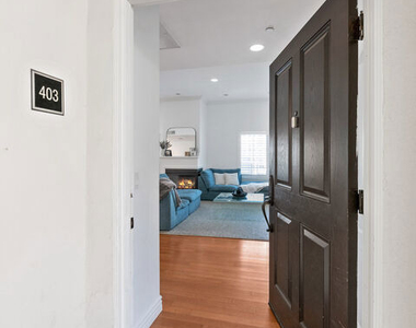 1135 Rexford Drive - Photo Thumbnail 1