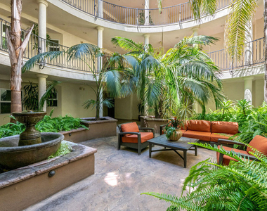 1135 Rexford Drive - Photo Thumbnail 24