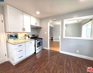 2068 Revere Drive - Photo Thumbnail 3