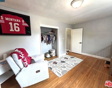 2068 Revere Drive - Photo Thumbnail 10