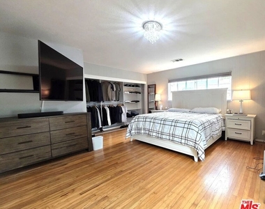 2068 Revere Drive - Photo Thumbnail 9