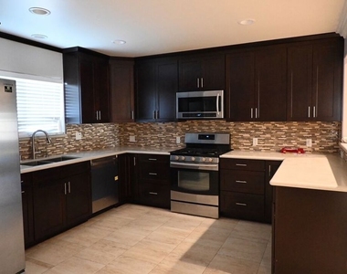 9716 Casaba Avenue - Photo Thumbnail 4