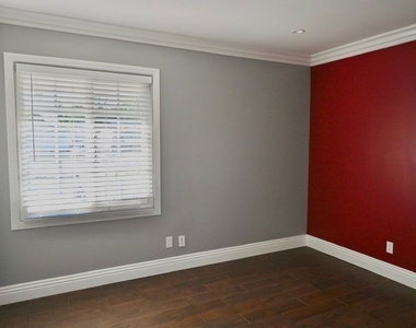 9716 Casaba Avenue - Photo Thumbnail 19