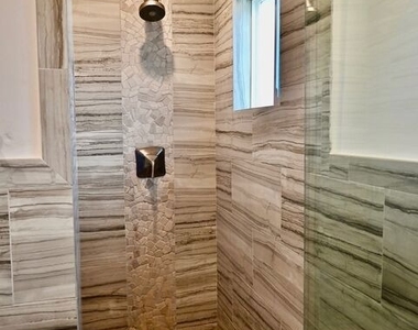 9716 Casaba Avenue - Photo Thumbnail 10