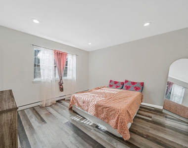 3 Embassy Road - Photo Thumbnail 24