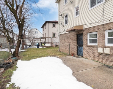 14606 228th Street - Photo Thumbnail 2