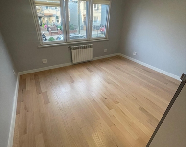 6160 56th Street - Photo Thumbnail 11