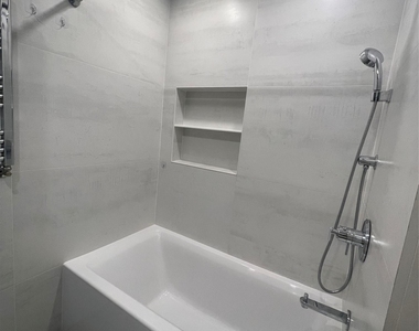 6160 56th Street - Photo Thumbnail 8