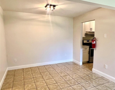 25 Ruth Court - Photo Thumbnail 4