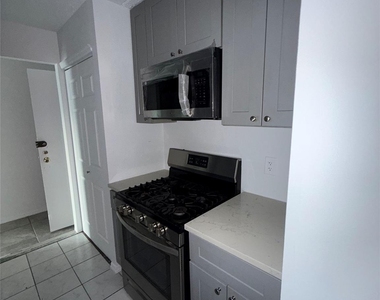 1116 Warburton Avenue - Photo Thumbnail 24